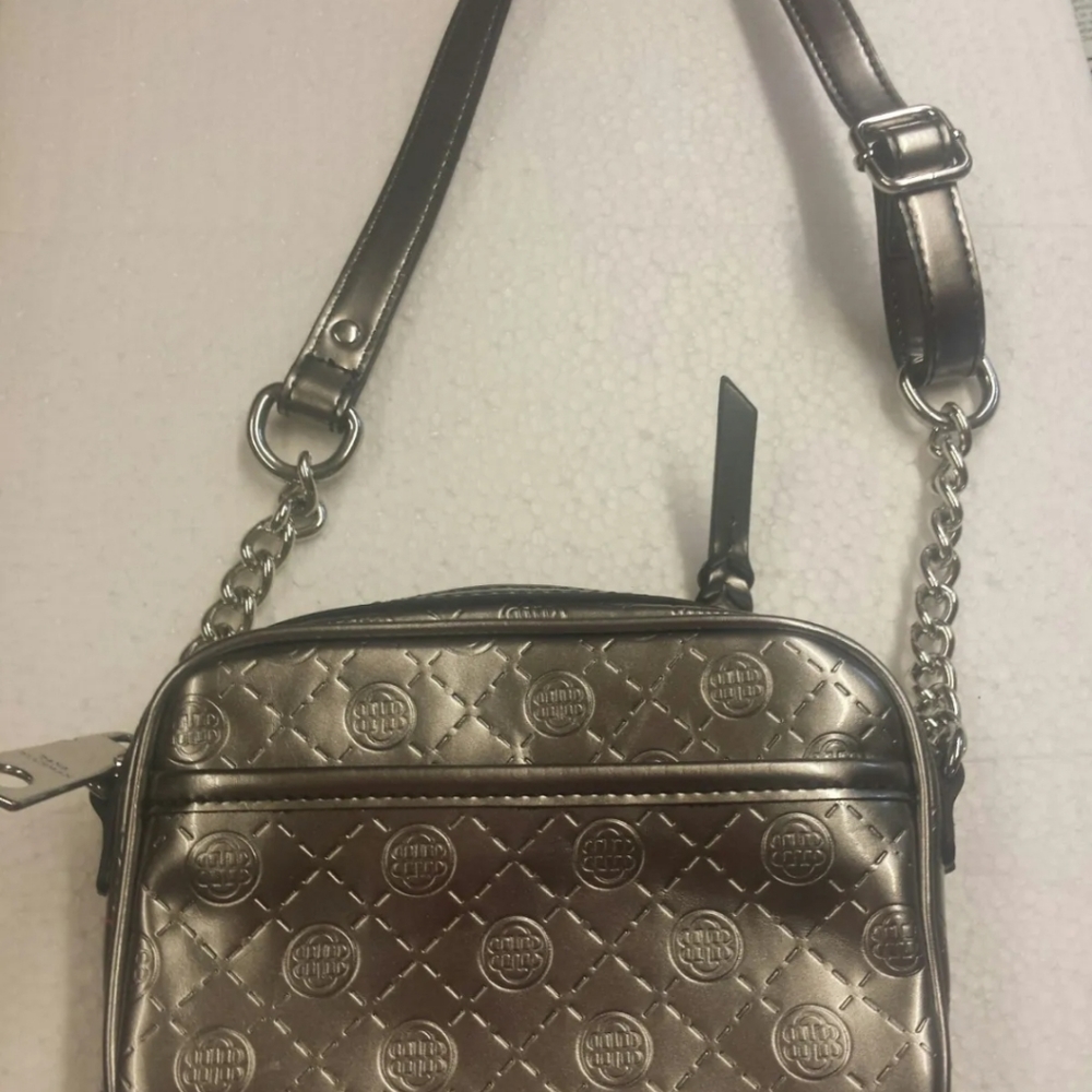 Dana Buchman cross body purse silver